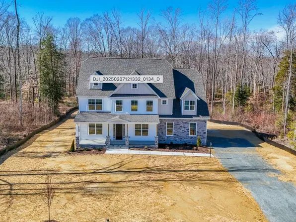 6 Tallulah Loop, Cedar Grove, NC 27231