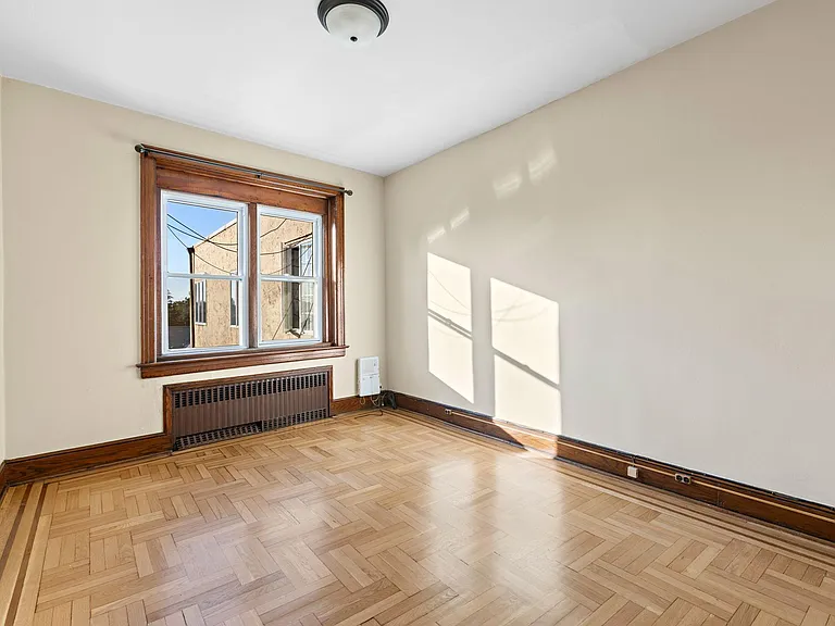 731 Anderson Ave #2 — Photo 11
