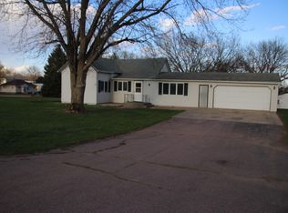 100 S Commercial St, Viborg, SD 57070