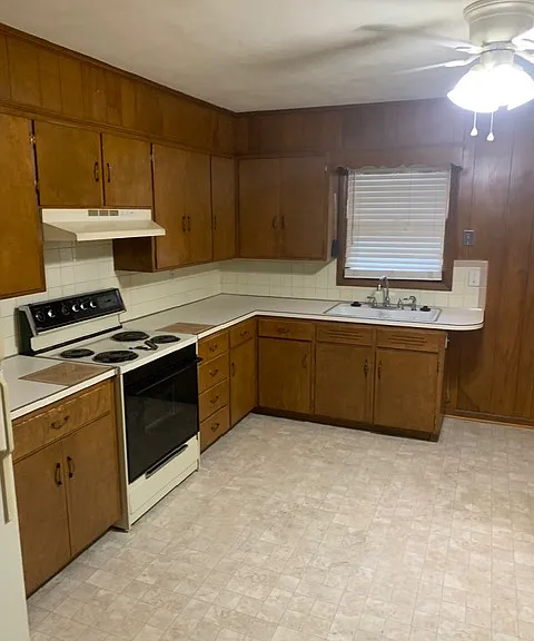 612 Belmont Dr #A — Photo 11