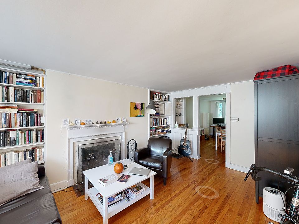 1st image of 38 Gibson St #21