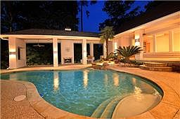 4th image of 27 N Heritage Hill Cir