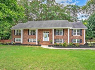 201 Briar Creek Rd, Greer, SC 29650