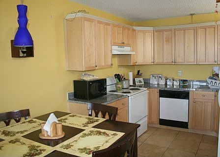 4th image of 1801 S Treasure Dr APT 517