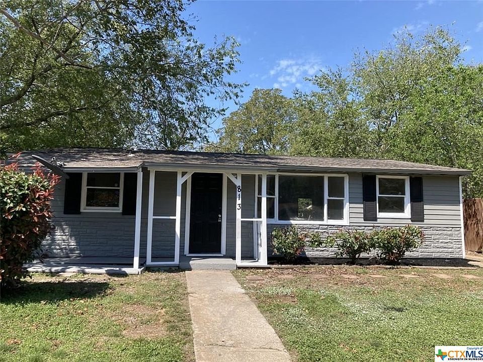 1st image of 813 Evergreen Dr