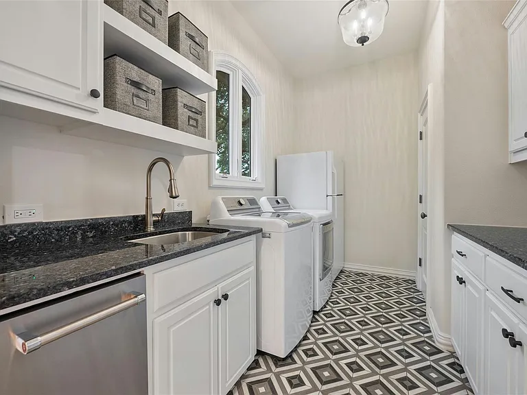 4710 Eck Ln — Photo 27