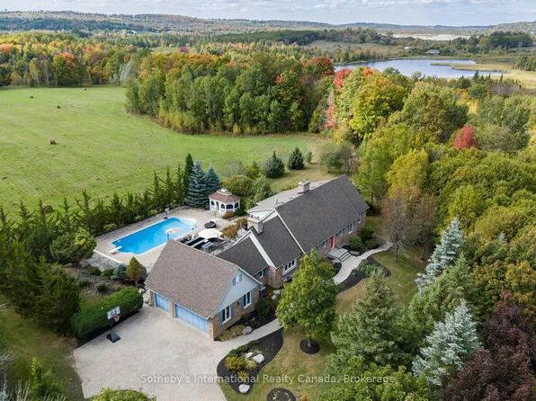 203 Ski Hill Rd, Kawartha Lakes, ON L0A 1A0