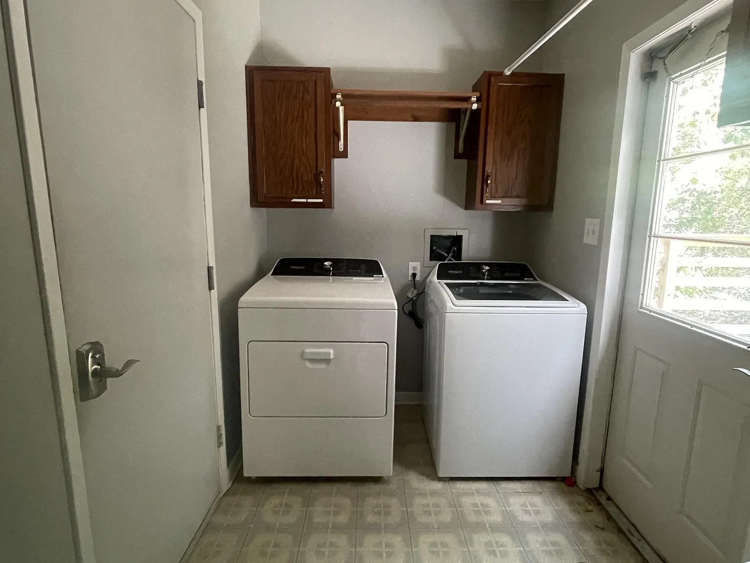 4 bed, 2.0 bath, 1642 sqft, $1,027 — Photo 3