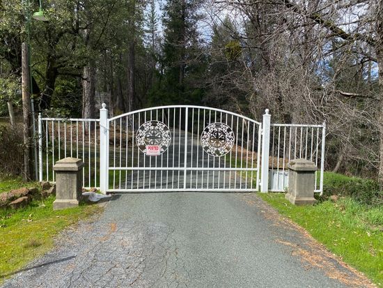 1595 Eden Forest Dr, Colfax, CA 95713