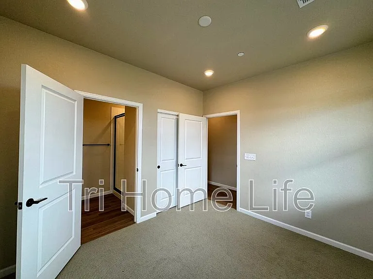 7022 Doncaster Ct — Photo 7