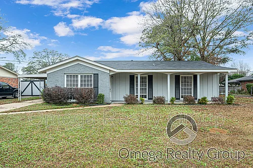 1265 Adell St Photo 1