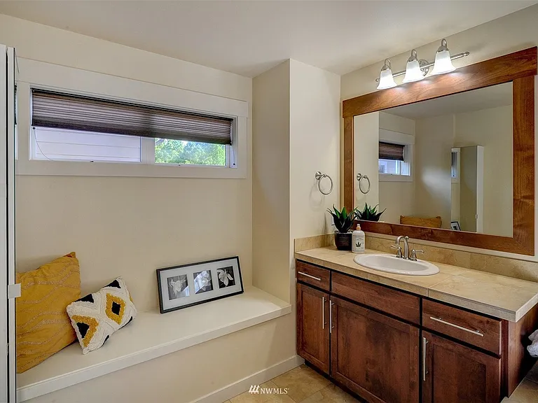 10841 Muirwood Way NE #1 — Photo 23