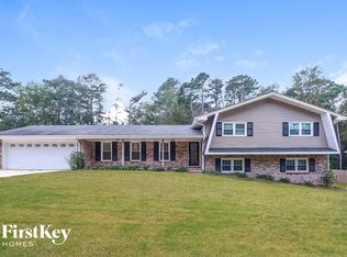 3225 Rock Port Dr, Lithonia, GA 30038