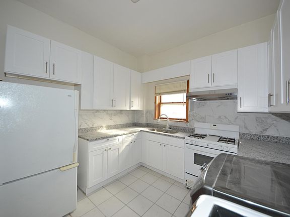 2nd image of 3558 S Wood St #2F