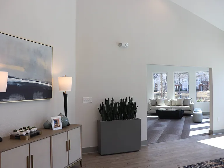 Carlton Park Apartment Homes — Photo 19