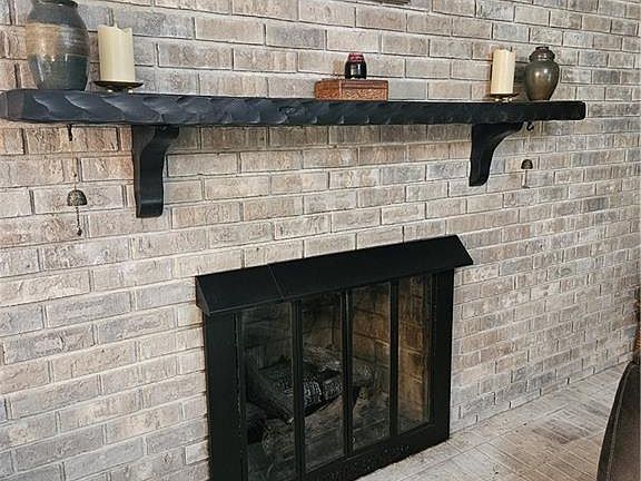 5th image of 137 Forest Ln