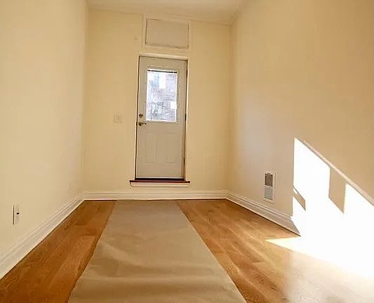 4th image of 122 W 75th St APT 3B