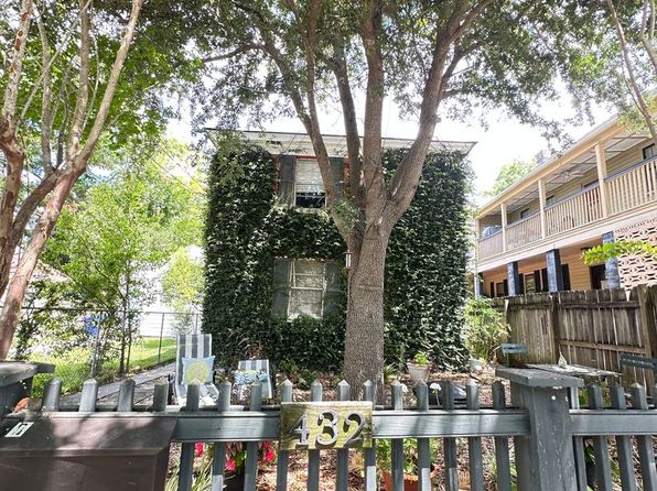432 Race St APT D