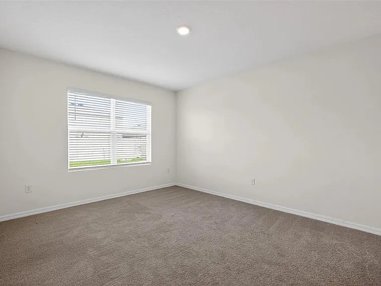 34211 Jasper Stone Dr — Photo 7