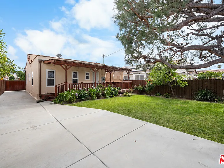 609 Padilla St — Photo 23