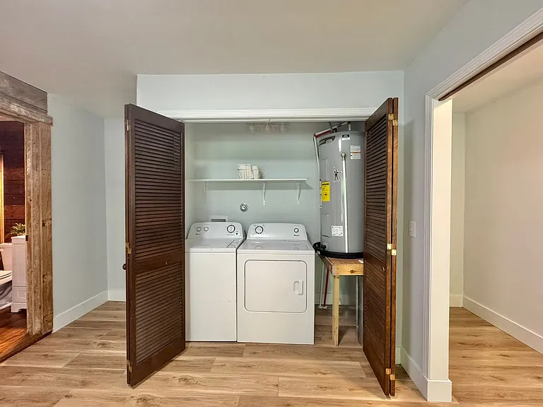 4240 Buck Dr — Photo 28