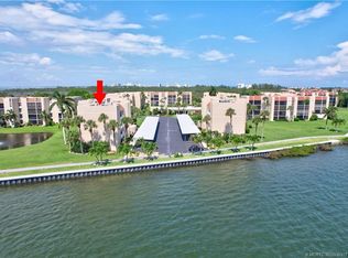 3442 NE Causeway Blvd APT 5-302, Jensen Beach, FL 34957