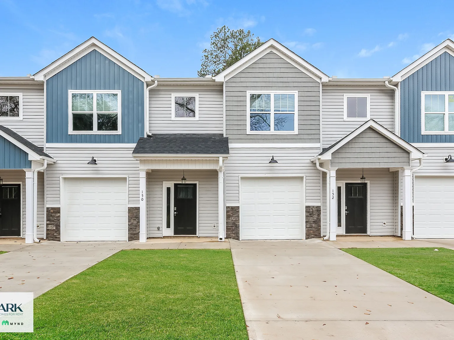 3 bed, 2.0 bath, 1200 sqft, $1,685 — Photo 1