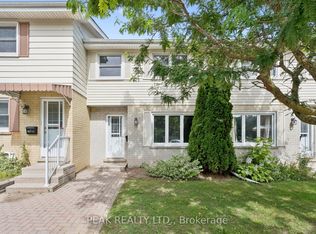 657B Albert St, Waterloo, ON N2L3V5