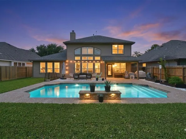 5615 Edgewood Place Dr, Spring, TX 77379