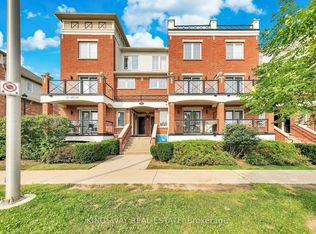 2557 6th Line W #6, Oakville, ON L6H 0H7