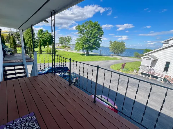 214 Lake St #3, Rouses Pt, NY 12979