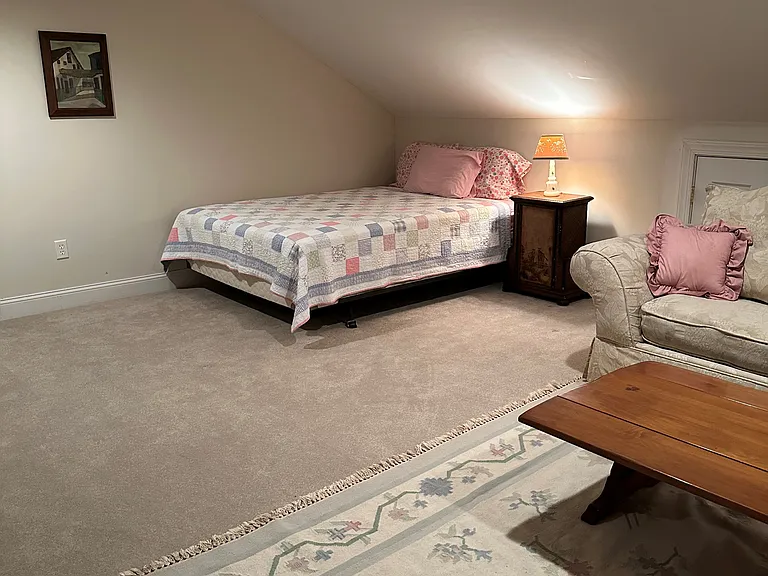Upstairs Bonus Room