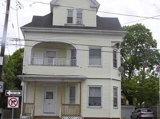 39 Wilmington St, Brockton, MA 02301