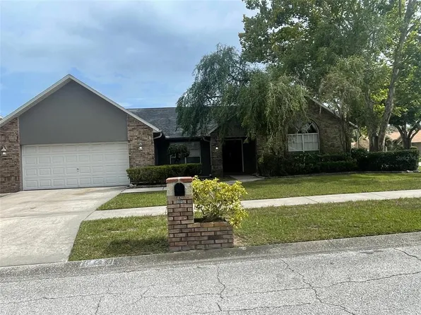 809 Daphne Dr, Brandon, FL 33510