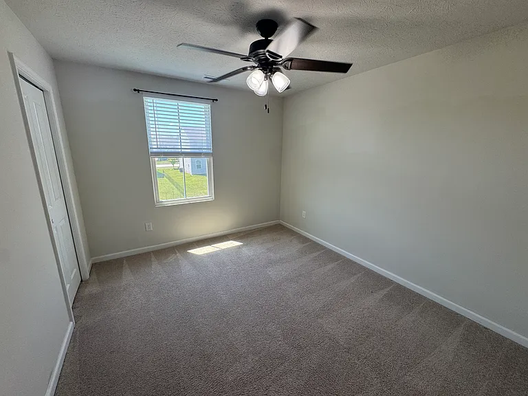 204 Dietz Dr — Photo 28