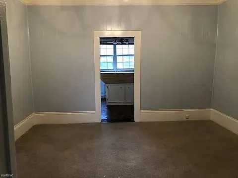816 W Main St — Photo 10