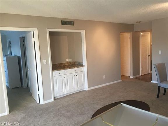 4th image of 300 Park Shore Dr APT 2D