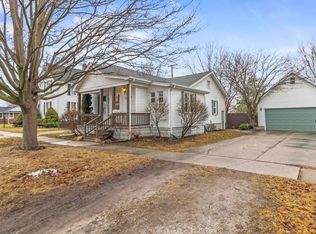 124 S 3rd St, Marine City, MI