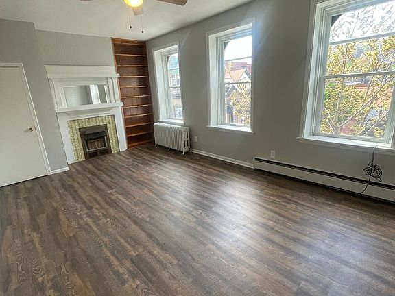 2nd image of 737 Allegheny River Blvd APT 1
