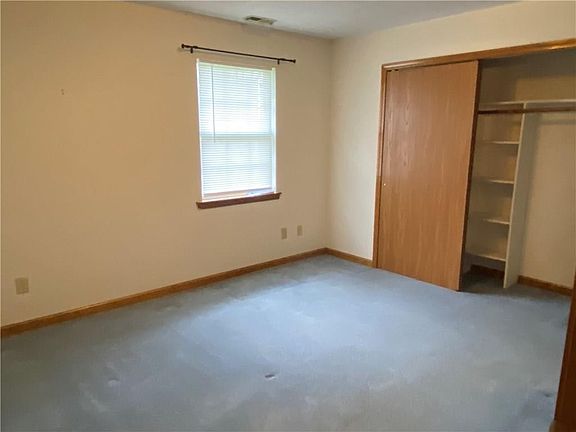 5th image of 1065 Ina Cir