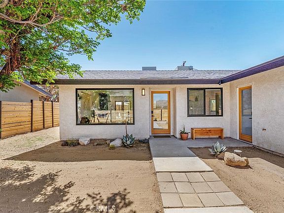 2nd image of 61483 Capilla Dr