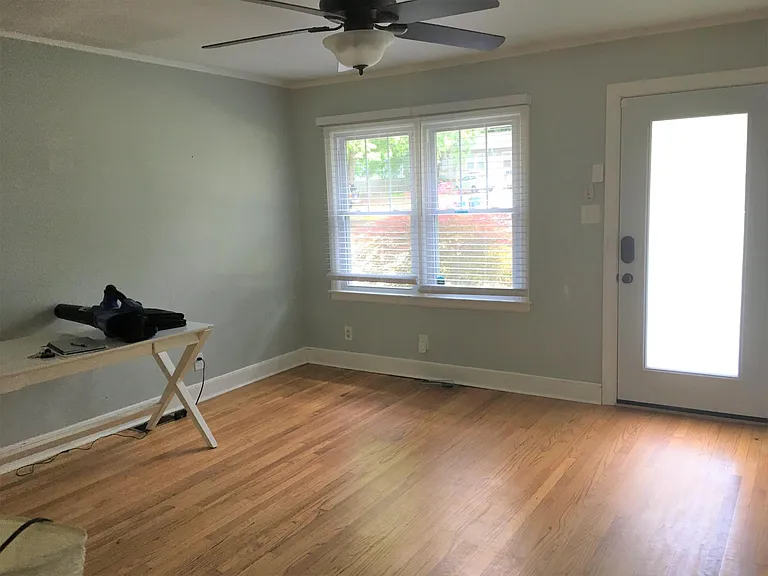 108 Bennett Ct — Photo 4