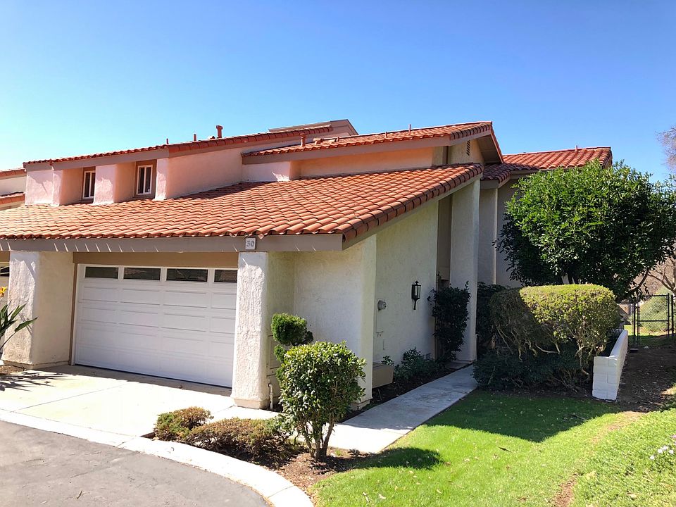 End Quiet and Private Townhouse