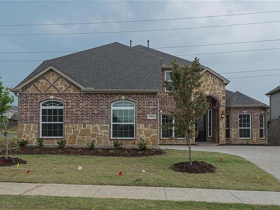 2nd image of 13913 Bluebell Dr