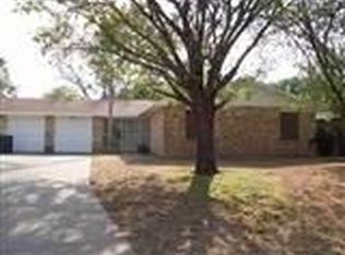 1207 Beverly Dr, Laredo, TX 78045