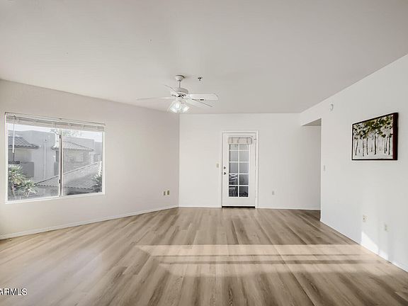 3rd image of 1825 W Ray Road Apt 2125