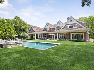 2 Dering Lane, East Hampton, NY 11937