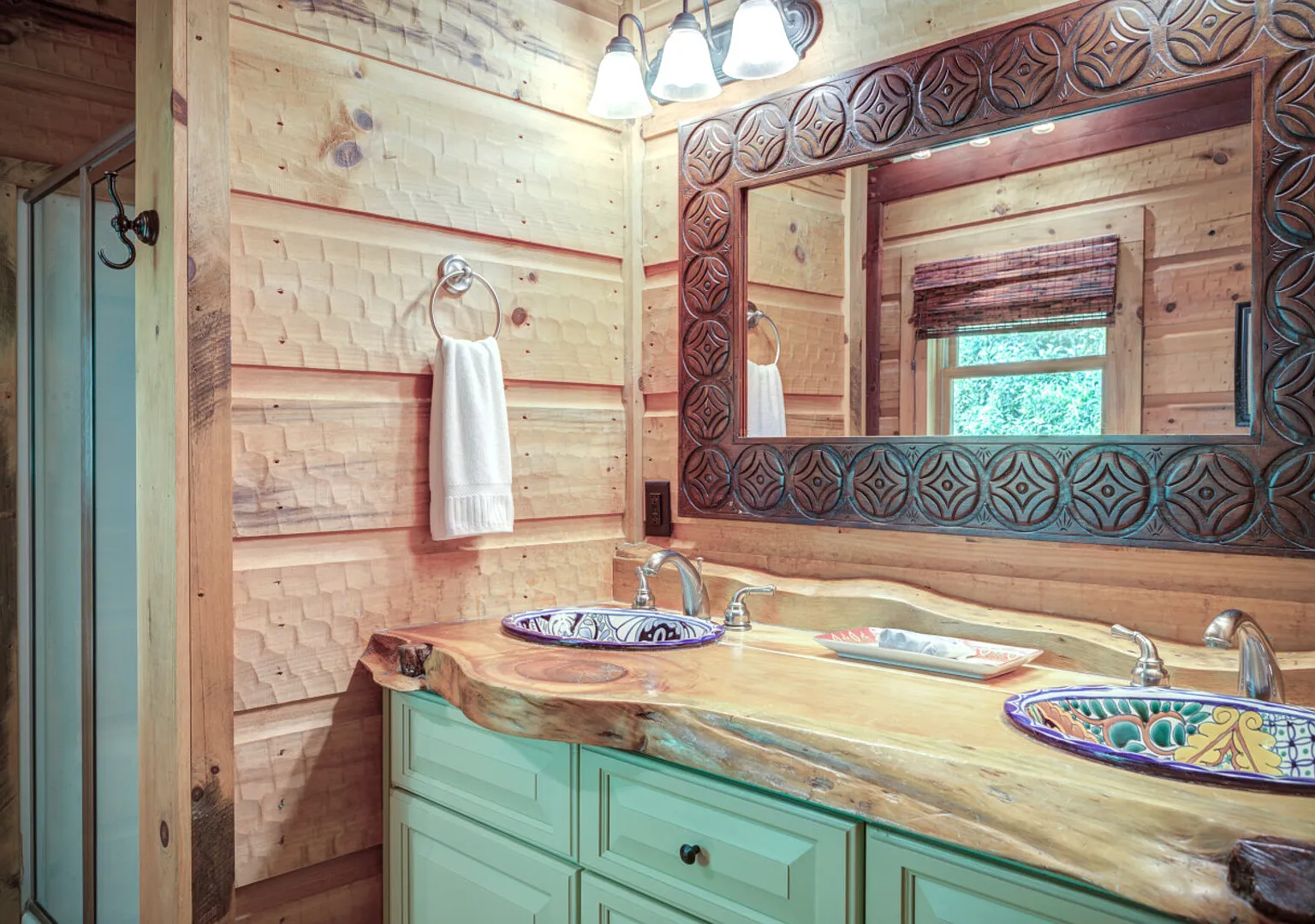 Cozy Mountain Cottage — Photo 4