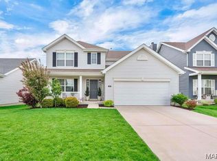 204 Charlestowne Place Dr, Saint Charles, MO