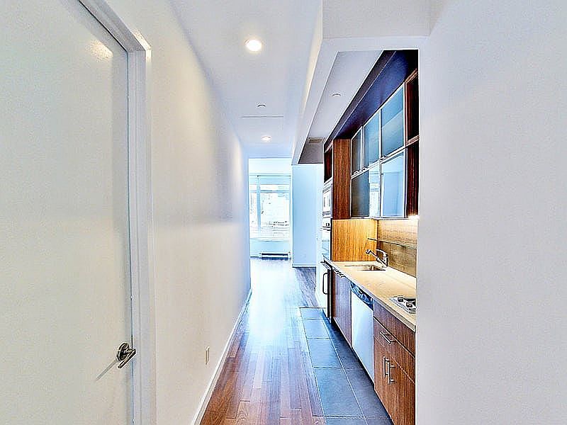 1st image of 606 42nd St #511